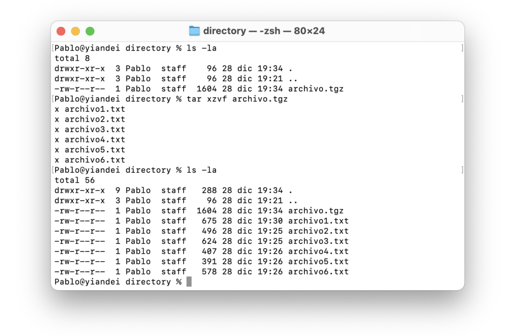 Pantalla de comando tar para descomprimir archivo tgz en terminal de Mac